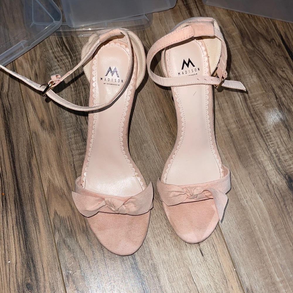 The bow shoe